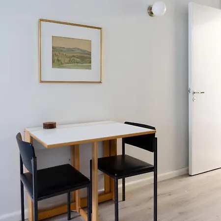 Vintage Modern At Seaside *